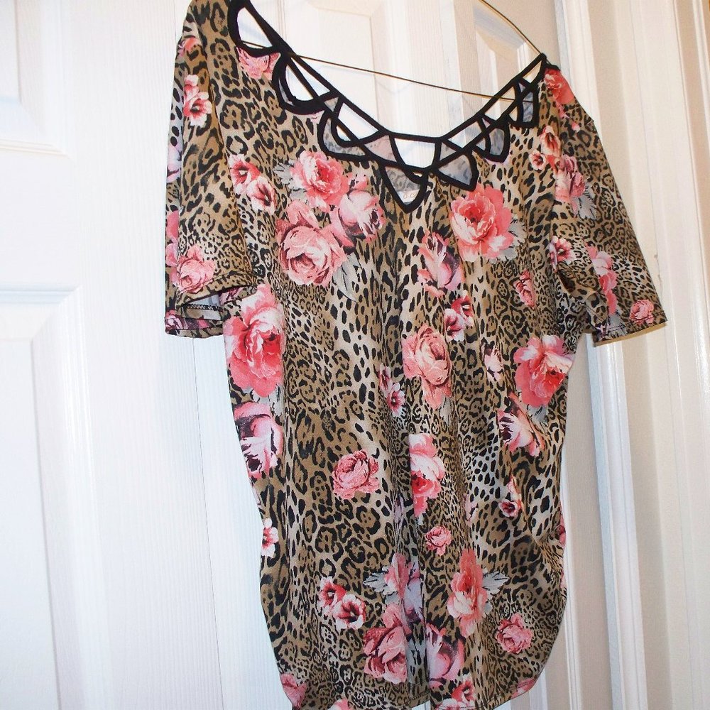Rose Leopard blouse